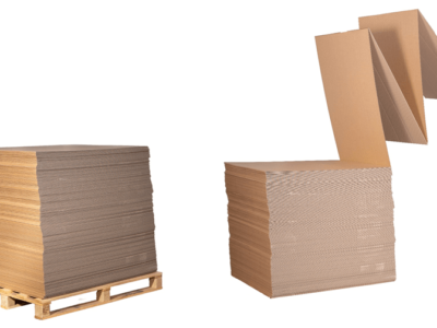 Cartons pliés sur palette pour expédition